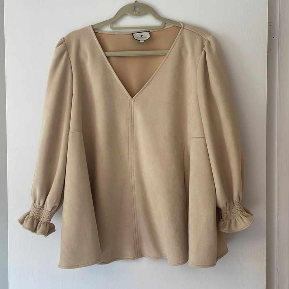 Tuckernuck Suede Swing Top